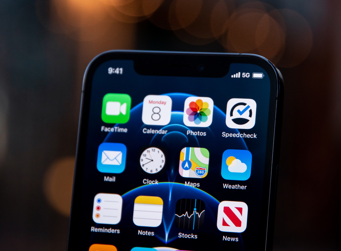 武定苹果手机维修分享为什么 iPhone 12 在冬季会自动关机 